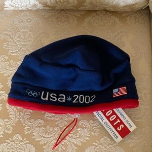NEW 2002 Olympics collectible USA beanie, Roots adjustable